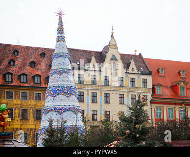 Nuovo anno albero nel cuore di Wroclaw, Polonia Foto Stock