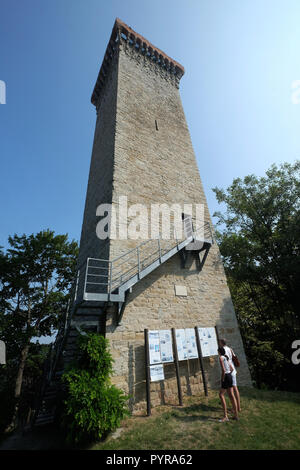 La torre,(X secolo) Murazzano,Cuneo,Italia Foto Stock