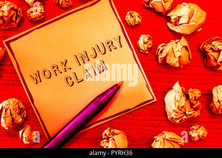 Segno di testo che mostra il lavoro pregiudizio rivendicazione. Foto concettuale di cure mediche rimborso di compensazione dei dipendenti. Foto Stock