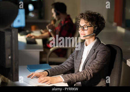 Hotline femmina operatore Foto Stock