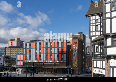 Studio Inn, sale di soggiorno, fornendo alloggi per studenti, Coventry, West Midlands, Regno Unito Foto Stock