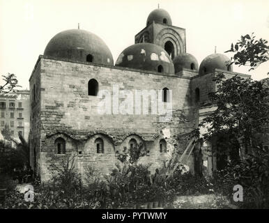 Veduta della chiesa di San Giovanni degli Eremiti, Palermo, Italia 1930 Foto Stock