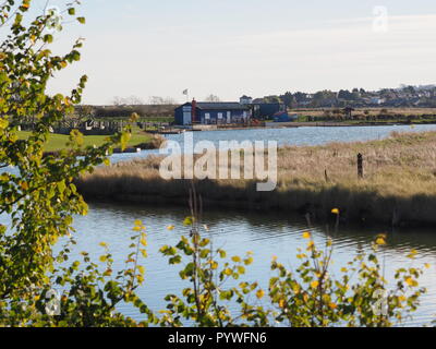 Sheerness, Kent, Regno Unito. 31 ott 2018. Regno Unito: Meteo una luminosa e soleggiata mattina a Sheerness, Kent. Credito: James Bell/Alamy Live News Foto Stock