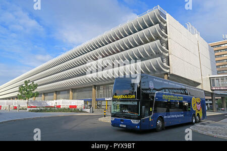 Preston Bus Station, Brutalist stile architettonico, Tithebarn Street, Preston, Lancashire, North West England, Regno Unito Foto Stock