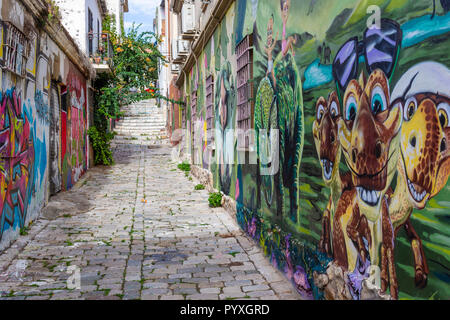 Street Art Graffiti in area povera di Malaga Spagna Foto Stock