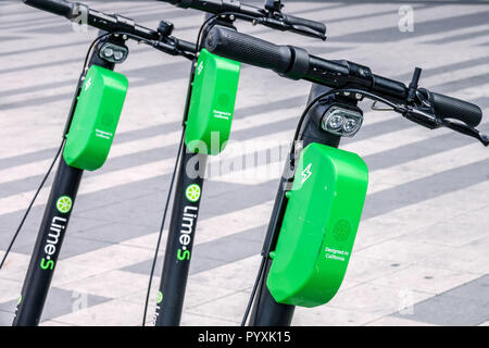 Vienna, Austria, calce-S electric noleggio scooter Foto Stock