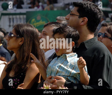 Persone a Mahalaxmi Race Course, Mumbai, Maharashtra, India, Asia Foto Stock