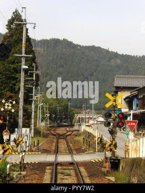 Binari del treno a Takayama Foto Stock
