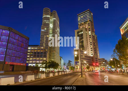 Elevato aumento upper west, hotel del borgo di balena di Astoria, luogo Breitscheid, Charlottenburg di Berlino, Germania, Hochhaus Upper West, Hotel Waldorf Astori Foto Stock