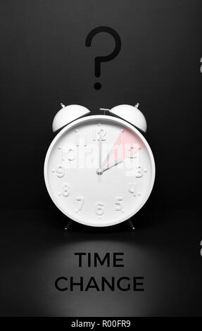 I cambiamenti dell'orologio Unione europea Fine ora legale Foto Stock