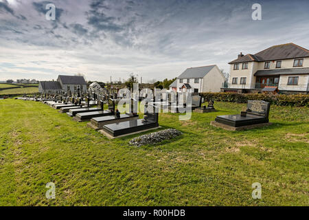 Il cimitero per la cappella in Hermon nel Carmarthenshire, Galles Foto Stock