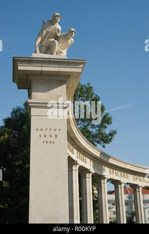 Wien, Heldendenkmal der Roten Armee am Schwarzenbergplatz - Vienna, monumento russo Foto Stock