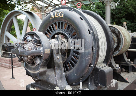 Il vecchio motore a vapore, Bodenwerder, Weserbergland, Bassa Sassonia, Germania, Europa Foto Stock