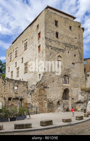 Xiii secolo Palais de la commune d'Avignon nella città Avignon Vaucluse, Provence-Alpes-Côte d'Azur, in Francia Foto Stock