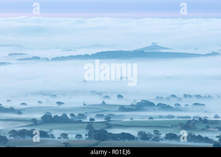 Vista attraverso la Marshwood Vale per Colmer's Hill da Pilsdon Pen, Dorset, England, Regno Unito Foto Stock