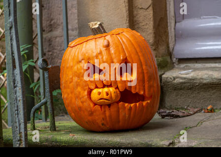 Preston, Lancashire, Regno Unito. Il 31 ottobre, 2018. Zucca di Halloween, Chipping, Preston, Lancashire. Credito: John Eveson/Alamy Live News Foto Stock