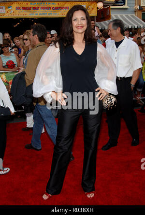 Linda Carter arrivando a i pirati dei Caraibi Premiere - uomo morto - Torace a Disneyland a Los Angeles. Giugno 24, 2006.20 CarterLinda038 Red Carpet Event, verticale, STATI UNITI D'AMERICA, industria cinematografica, celebrità, fotografia, Bestof, arte cultura e intrattenimento, Topix celebrità moda / Verticale, meglio di, evento nella vita di Hollywood - California, moquette rossa e dietro le quinte, USA, industria cinematografica, celebrità, movie celebrità, personaggi televisivi, musica celebrità, fotografia, Bestof, arte cultura e intrattenimento, Topix, verticale, una persona, dall'anno , 2006, inchiesta tsuni@Gamma-USA.com Fashi Foto Stock