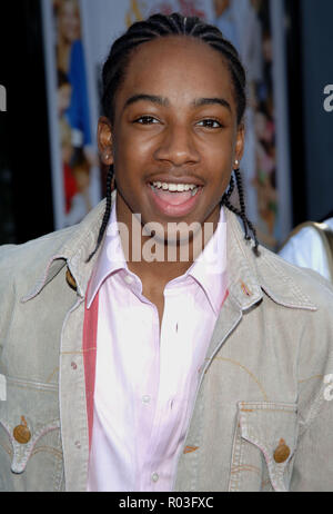 Lil JJ arrivando alla vostra, miniera & la nostra Premiere al Arclight Theatre di Los Angeles. Novembre 20, 2005.LilJJ076 Red Carpet Event, verticale, STATI UNITI D'AMERICA, industria cinematografica, celebrità, fotografia, Bestof, arte cultura e intrattenimento, Topix celebrità moda / Verticale, meglio di, evento nella vita di Hollywood - California, moquette rossa e dietro le quinte, USA, industria cinematografica, celebrità, movie celebrità, personaggi televisivi, musica celebrità, fotografia, Bestof, arte cultura e intrattenimento, Topix, headshot, verticale, una persona, dall'anno , 2005, inchiesta tsuni@Gamma-USA.com Foto Stock