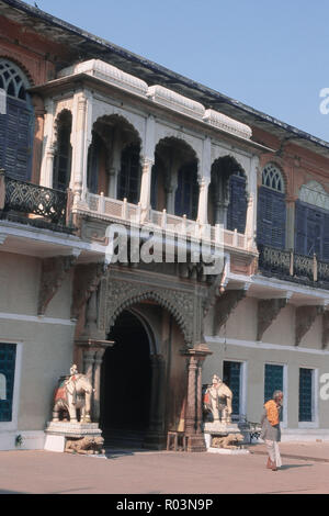 Ingresso del palazzo, Ramnagar Fort, Varanasi, Uttar Pradesh, India, Asia Foto Stock