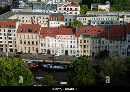 Berlino, Germania, edifici residenziali in Berlin-Mitte Foto Stock