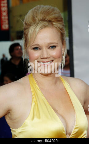 Caroline Rhea arrivando all'uomo perfetto Premiere all'Universal Studio Theatre di Los Angeles. Giugno, 13, 2005. RheaCaroline131 Red Carpet Event, verticale, STATI UNITI D'AMERICA, industria cinematografica, celebrità, fotografia, Bestof, arte cultura e intrattenimento, Topix celebrità moda / Verticale, meglio di, evento nella vita di Hollywood - California, moquette rossa e dietro le quinte, USA, industria cinematografica, celebrità, movie celebrità, personaggi televisivi, musica celebrità, fotografia, Bestof, arte cultura e intrattenimento, Topix, headshot, verticale, una persona, dall'anno , 2005, inchiesta tsuni@Gamma-USA.com Foto Stock