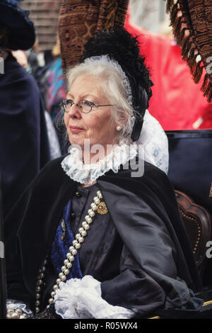 Deventer, Paesi Bassi, dicembre 21, 2014: Queen Victoria presente al festival Dickens in Deventer Foto Stock