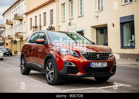 Vilnius, Lituania - 19 Aprile 2018: Peugeot 3008 è un crossover compatto Suv prodotta dalla casa automobilistica francese Peugeot. Foto Stock