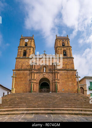 Barichara, Colombia, Santander, Cattedrale dell Immacolata Concezione in piazza principale nella città Foto Stock