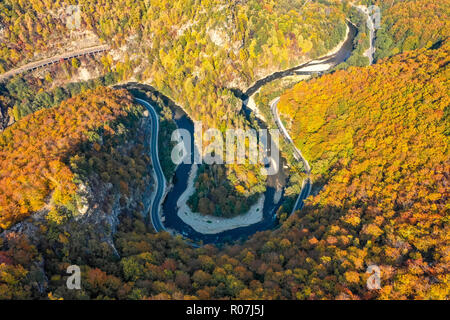 Valle Jiului Canyon panorama Hunedoara Transilvania Romania vista aerea Foto Stock