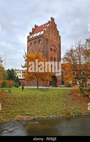 Mill Gate - Brama Mlynska in Slupsk. Voivodato di Pomerania. Polonia Foto Stock