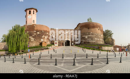 Ingresso al castello di Ankara Foto Stock