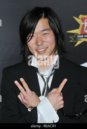 Aaron Yoo - 21 Premiere al Planet Hollywood di Las Vegas. headshot contatto visivo il segno ' 21 ' sorriso 07 YooAaron 07 Red Carpet Event, verticale, STATI UNITI D'AMERICA, industria cinematografica, celebrità, fotografia, Bestof, arte cultura e intrattenimento, Topix celebrità moda / Verticale, meglio di, evento nella vita di Hollywood - California, moquette rossa e dietro le quinte, USA, industria cinematografica, celebrità, movie celebrità, personaggi televisivi, musica celebrità, fotografia, Bestof, arte cultura e intrattenimento, Topix, headshot, verticale, una persona, dall'anno , 2008, inchiesta tsuni@Gamma-USA.com Foto Stock