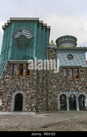 SKOPJE, REPUBBLICA DI MACEDONIA - 13 Maggio 2017: Memoriale della Casa Madre Teresa nella città di Skopje, Repubblica di Macedonia Foto Stock