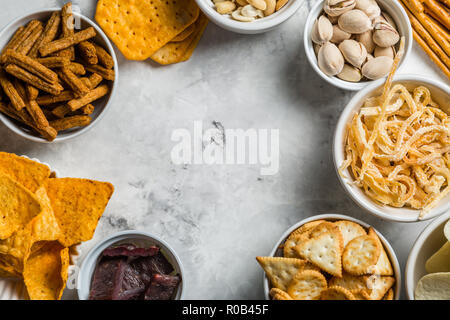 Birra salato snack whit bocce Foto Stock