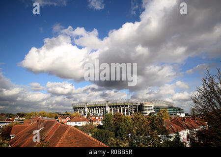 Vista generale dello stadio prima dell'autunno partita internazionale a Twickenham Stadium di Londra. Foto Stock