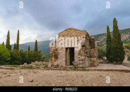 Monastero Bizantino in estetica Kesariani foresta sul monte Hymettus (Ymittos) Foto Stock