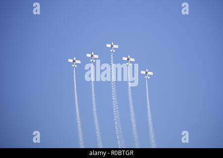 Il team di Raven (Raven) divertente migliaia di spettatori a 2018 Bournemouth Air Festival Foto Stock