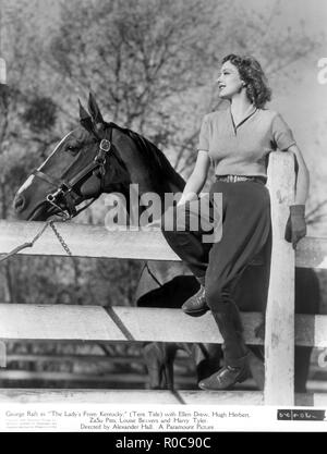 L'attrice Ellen Drew, pubblicità ritratto a cavallo per il film "Lady dal Kentucky', Paramount Pictures, 1939 Foto Stock