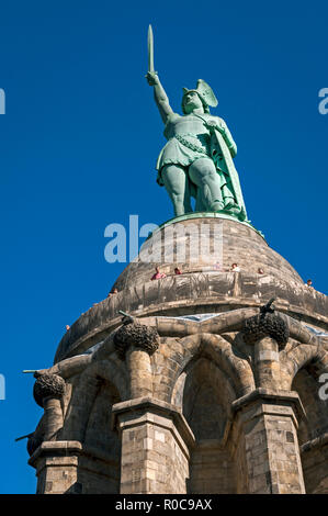 Il monumento di Hermann vicino a Detmold, Renania settentrionale-Vestfalia (Germania). Foto Stock