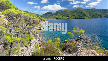 Croazia - La costa della penisola di Peliesac vicino Zuliana Foto Stock