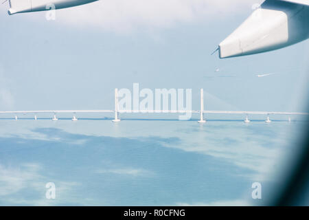 Vista aerea di Hong Kong Macao Zhuhai Bridge. Foto Stock