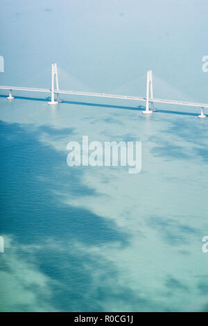 Vista aerea di Hong Kong Macao Zhuhai Bridge. Foto Stock