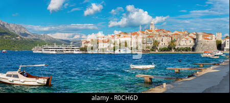 Croazia - il panorama della vecchia città di Korcula. Foto Stock