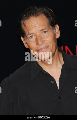 James Remar - Pineapple Express Premiere al Westwood Village Theatre di Los Angeles. headshot contatto visivo RemarJames 12 Red Carpet Event, verticale, STATI UNITI D'AMERICA, industria cinematografica, celebrità, fotografia, Bestof, arte cultura e intrattenimento, Topix celebrità moda / Verticale, meglio di, evento nella vita di Hollywood - California, moquette rossa e dietro le quinte, USA, industria cinematografica, celebrità, movie celebrità, personaggi televisivi, musica celebrità, fotografia, Bestof, arte cultura e intrattenimento, Topix, headshot, verticale, una persona, dall'anno , 2008, inchiesta tsuni@Gamma-USA.com Foto Stock