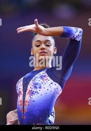 Doha, Katar. 03 Nov, 2018. Melanie De Jesus Dos Santos (Francia) a massa. GES/Ginnastica/Gymnastics World Championships di Doha, Geraetfinale, 03.11.2018 - GES/ginnastica artistica/Gymnastics World Championships: 03.11.2018 - | Utilizzo di credito in tutto il mondo: dpa/Alamy Live News Foto Stock