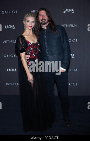 Los Angeles, Stati Uniti d'America. 3 Novembre, 2018. Jordyn Blum e Dave Grohl frequentare il 2018 LACMA Art Film Gala a LACMA il 3 novembre 2018 a Los Angeles, California. Credito: la foto di accesso/Alamy Live News Foto Stock