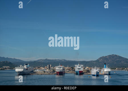 OLBIA, Italia Traghetti isola di Sky Harbor Foto Stock