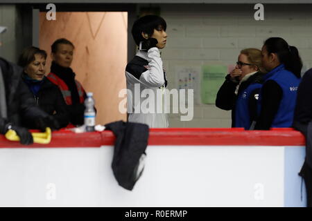 Helsinki, Finlandia. 2° Nov, 2018. Yuzuru Hanyu (JPN) Pattinaggio di Figura : ISU Grand Prix di Pattinaggio di Figura 2018/2019 "ISU Helsinki GP2018' sessione di prove sul ghiaccio di Helsinki Hall a Helsinki in Finlandia . Credito: Mutsu Kawamori/AFLO/Alamy Live News Foto Stock