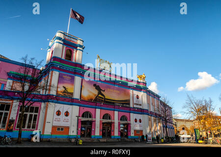 Palads Teatret (l'Palads Cinema), nota anche semplicemente come il Palads, è un cinema azionato da Nordisk Film nel centro di Copenhagen, Danimarca. Foto Stock