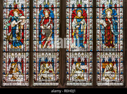 Herefordshire, Regno Unito. Victorian memorial vetrata nella cattedrale di Hereford Foto Stock